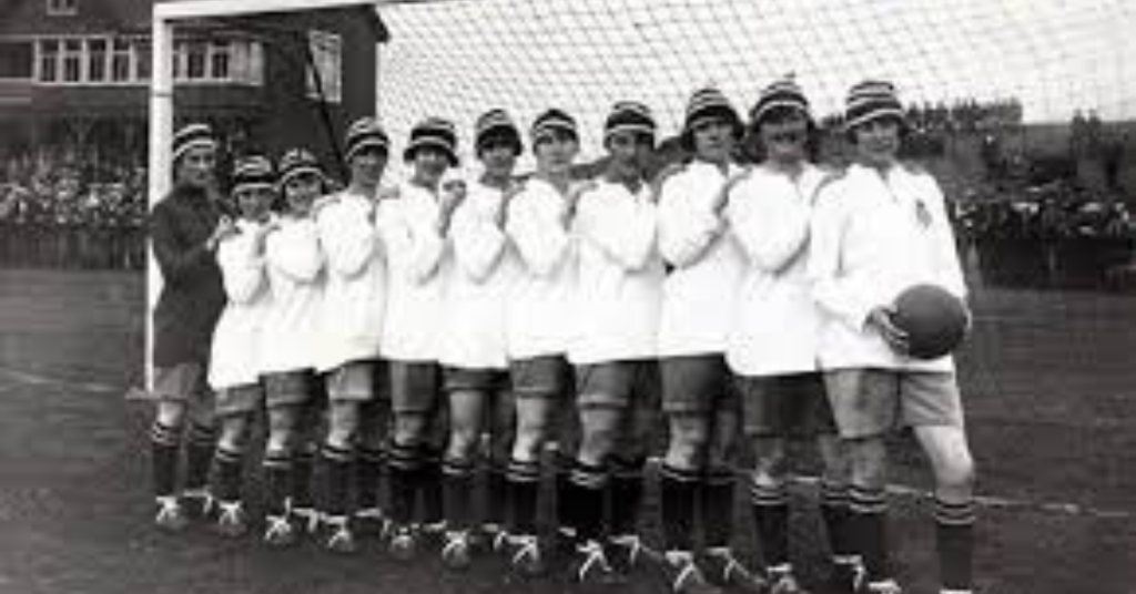 Historia fútbol femenino.